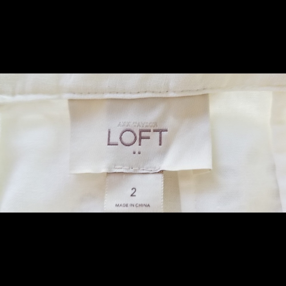 NWOT! Loft skirt - Picture 2 of 2